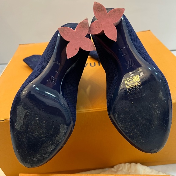 AUTH LOUIS VUITTON Silhouette Ankle Sock Boots w/ Stretch Fabric - Navy/Pink 38 - Picture 4 of 6